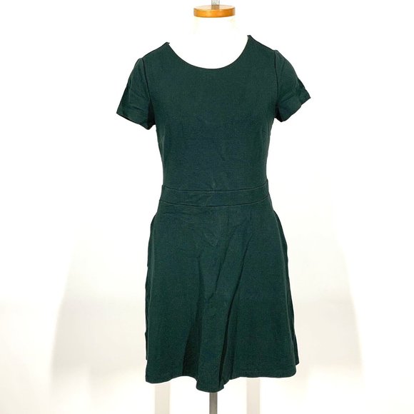 LOFT Hunter Green Fit & Flare Short Sleeve Dress Round Neck Sz 2 - Picture 1 of 9